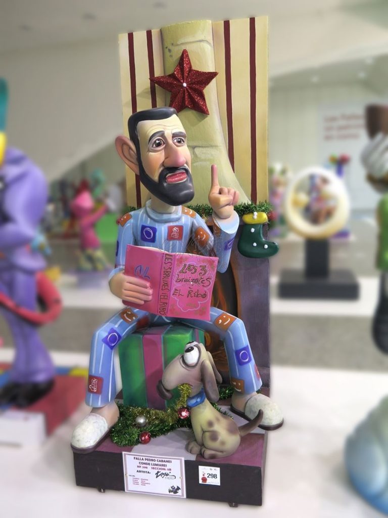 Año 2016, falla Pedro Cabanes, Conde Lumiares, Artista: Toni Fornés Quijano.