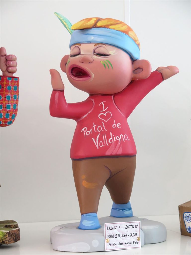 Año 2016, falla Portal de Valldigna, Salinas, sección decimoquinta Infantil, Artista: José Manuel Felip Gómez.