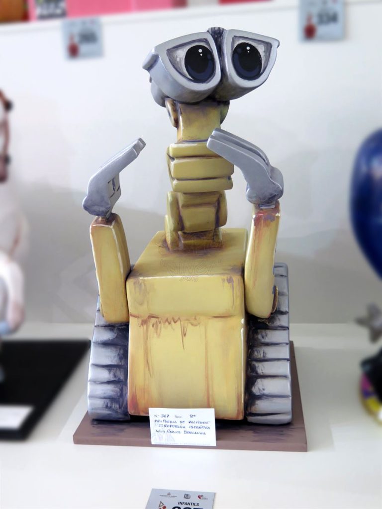 Año 2016, falla Puebla de Valverde, segunda República Española, sección octava Infantil, Artista: Carlos Berlanga Martínez.