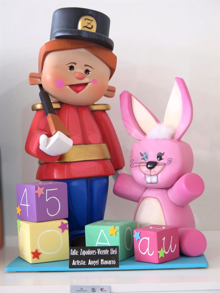 Año 2016, falla Zapadores, Vicente Lleó, sección octava Infantil, Artista: Ángel Navarro Requena.